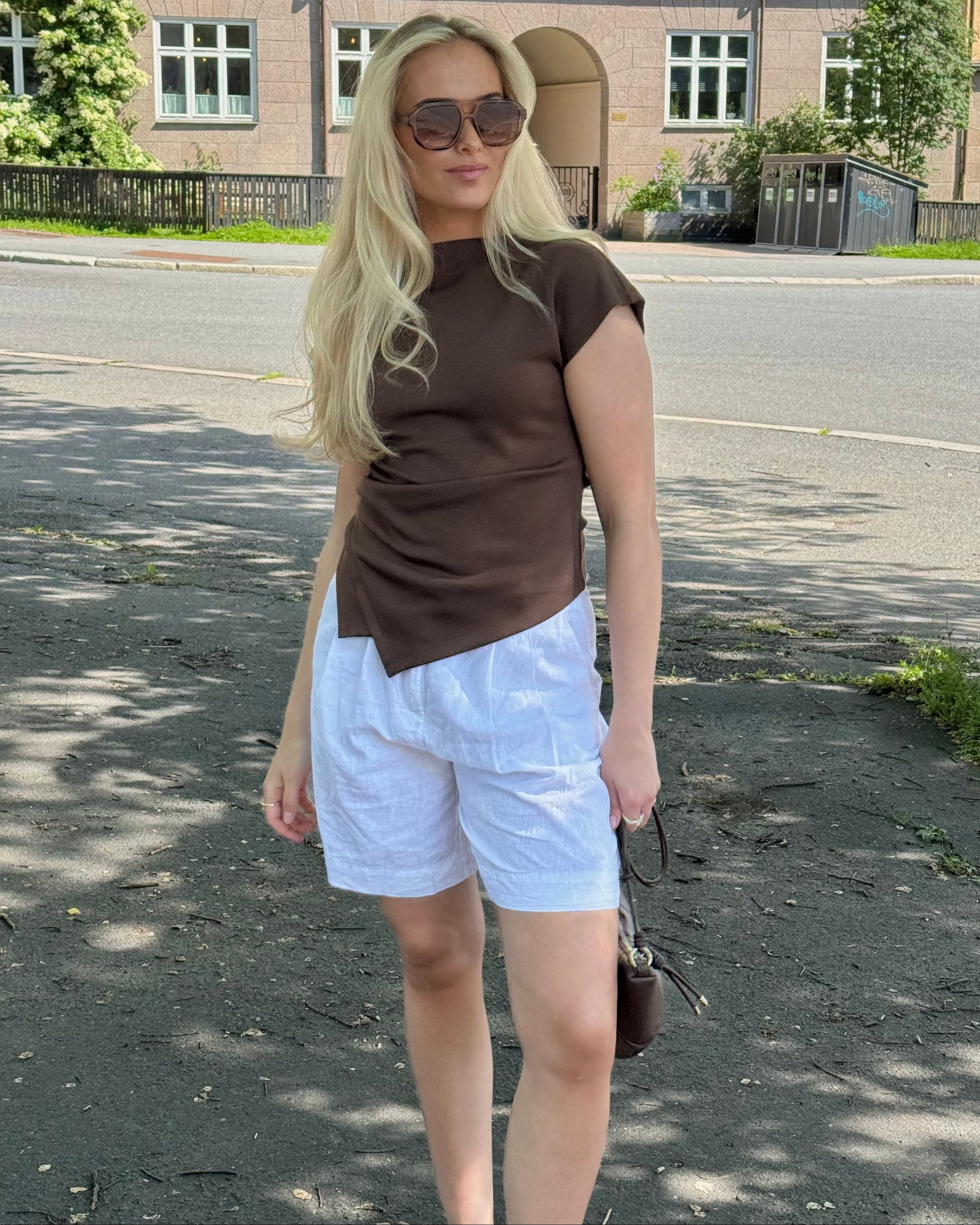 VMMILLE Top - Chocolate Brown